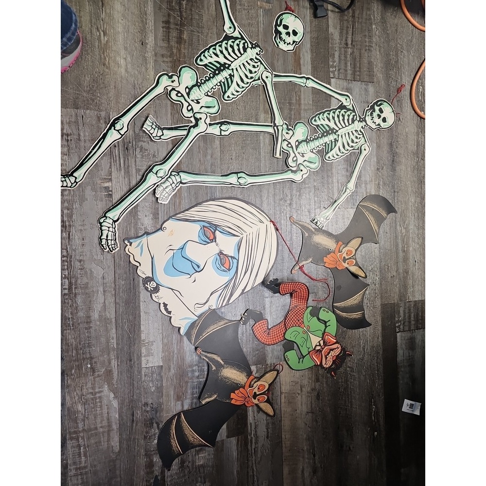 3 vintage Rare Beistle Halloween Party Decoration Cutouts joint posable 2 Skelet